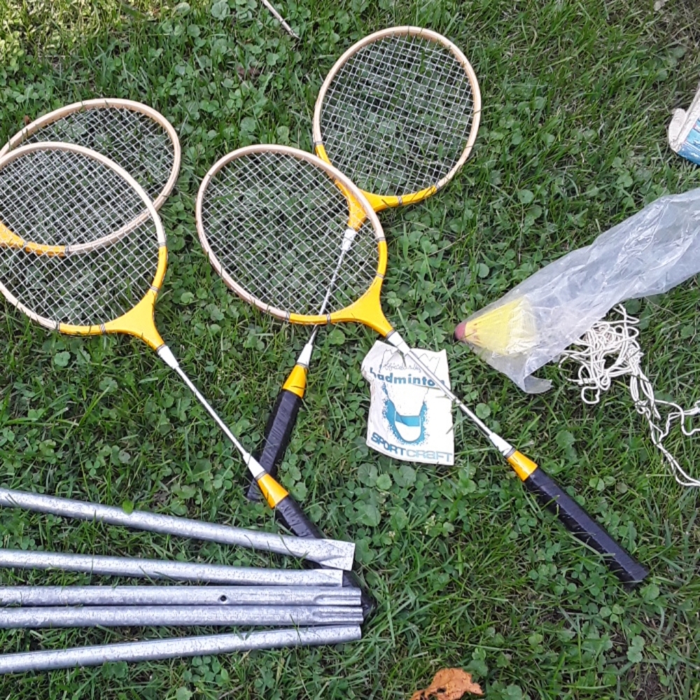 VINTAGE BADMINTON 🏸 VOLLEYBALL 🏐 Sport craft GAME  Family Reunion Fun
